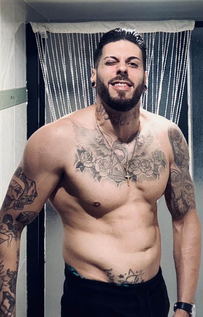 641755075: Chico busca chica en Tarragona