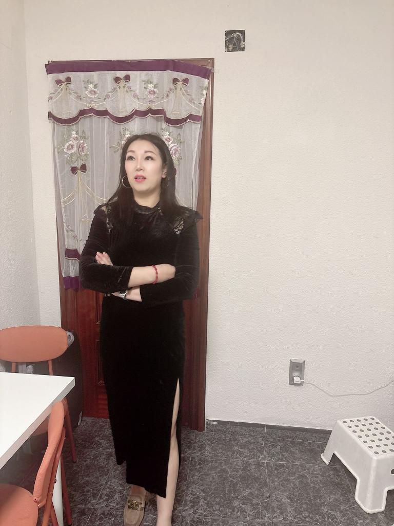 672835298: Chica busca chico en Zaragoza