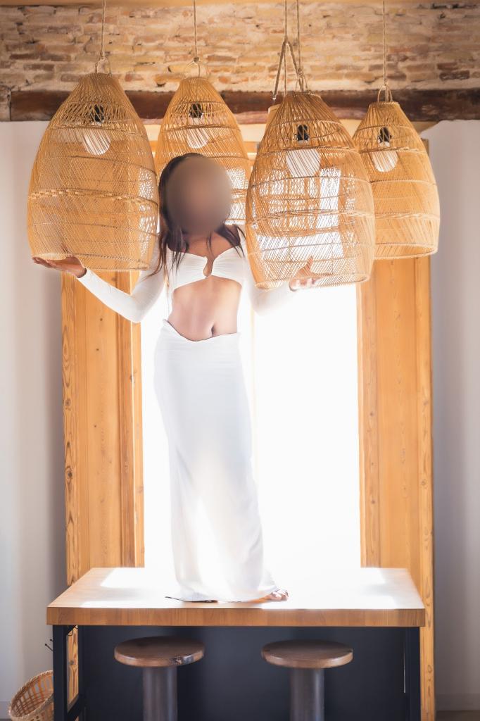 Chica busca chico en Asturias: 