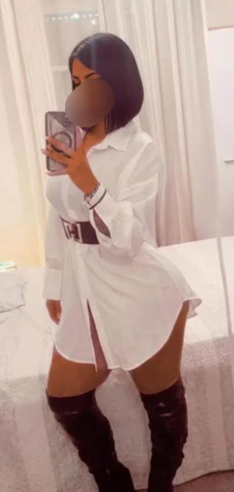 Chica busca chico en Cádiz: 