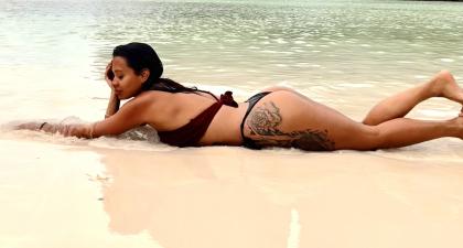 Chica busca chico en Ibiza: 