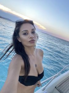 Chica busca chico en Ibiza: 