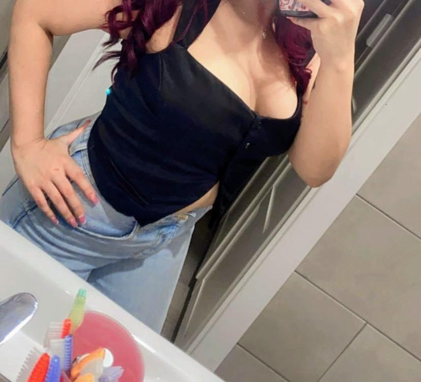 613958643: Chica busca chico en Madrid