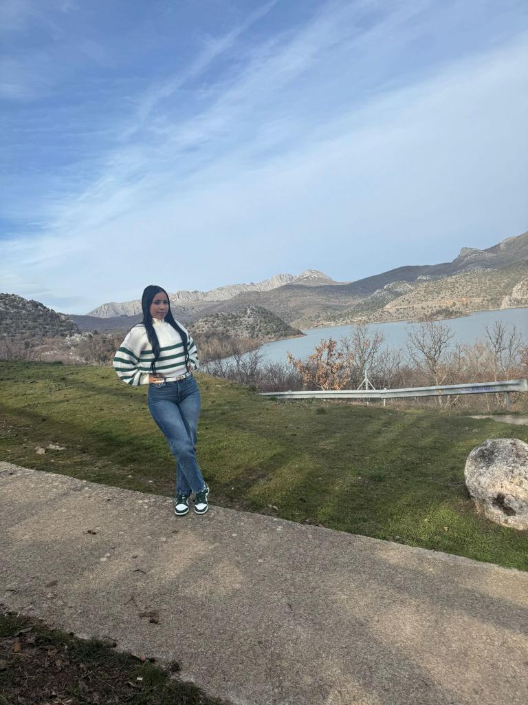 603397311: Chica busca chico en León