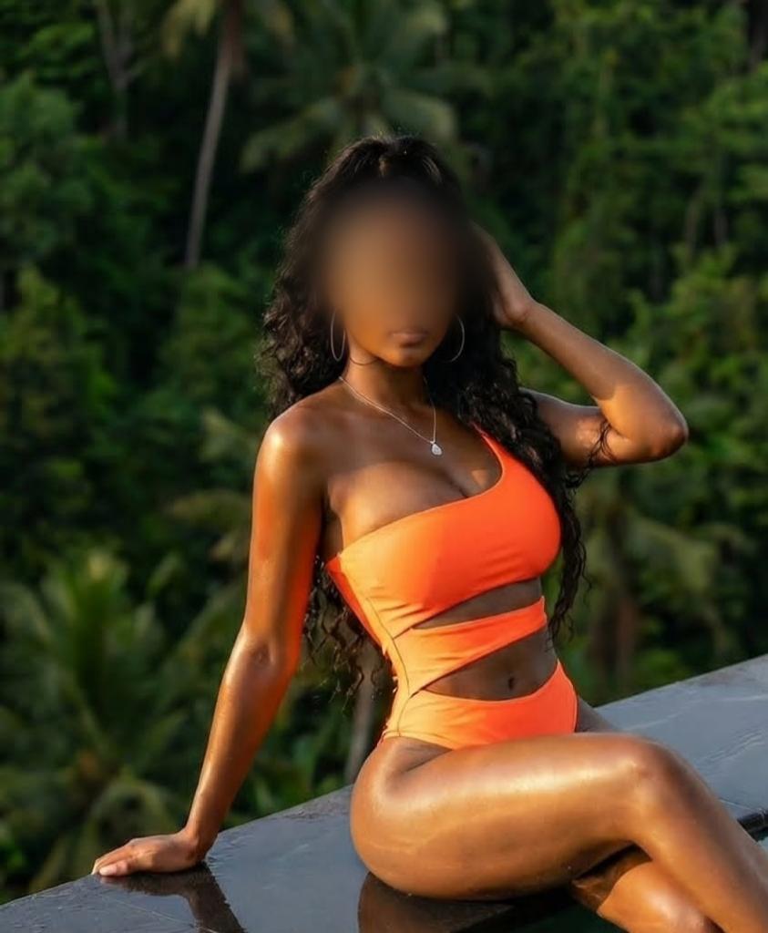 Chica busca chico en Asturias: 