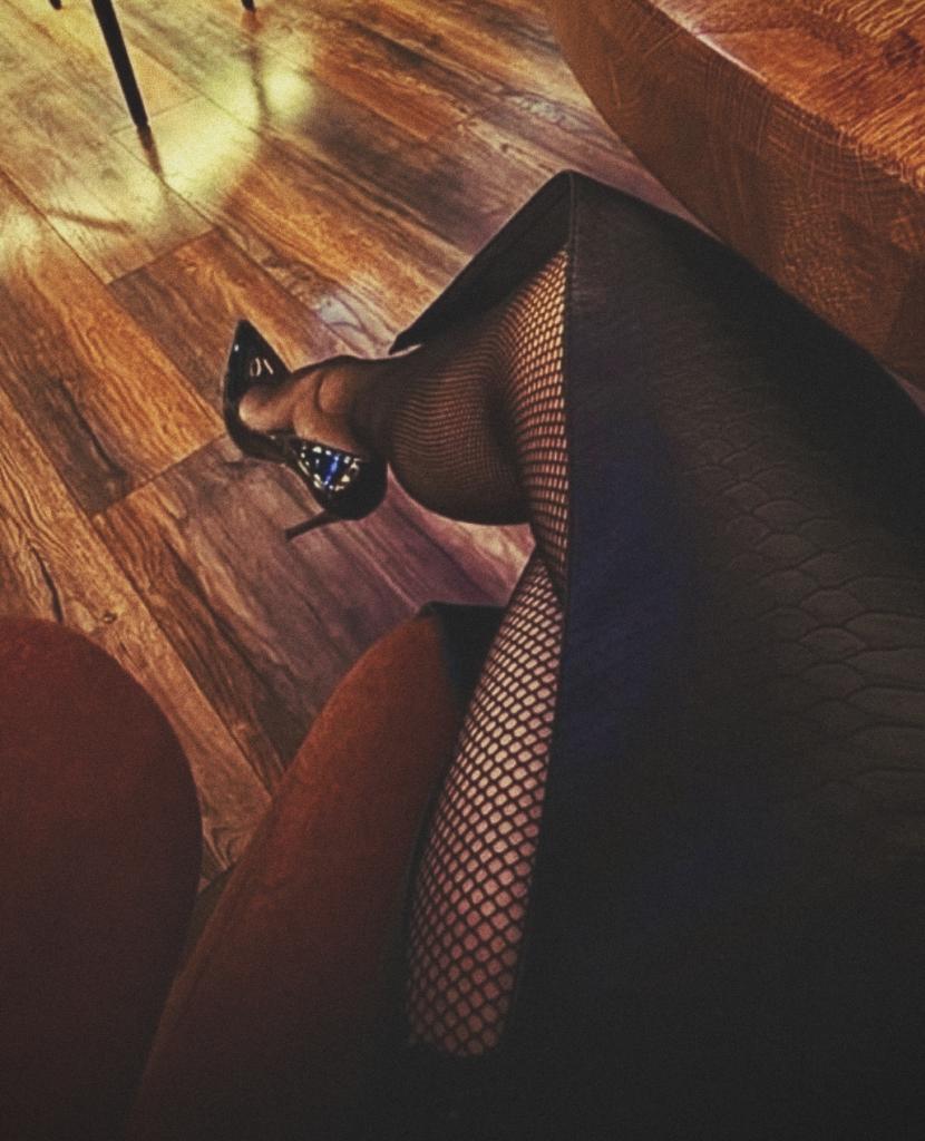 Chica busca chico en Cantabria: 