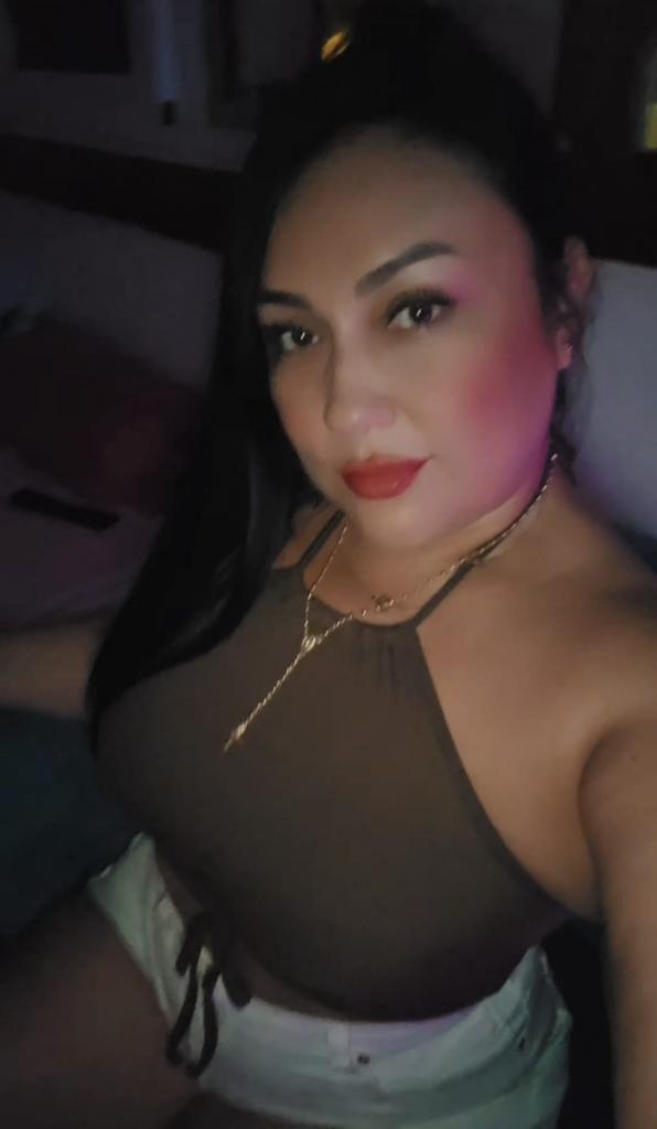 613574361: Chica busca chico en Las Palmas