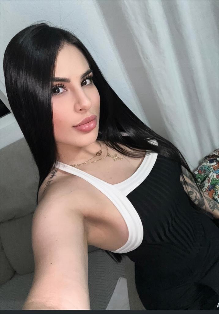 Chica busca chico en Barcelona: 