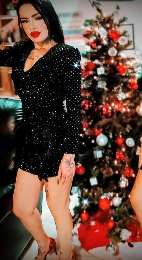 673408491: Chica busca chico en Madrid