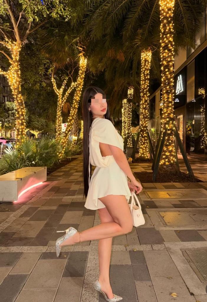 Chica busca chico en Granada: 