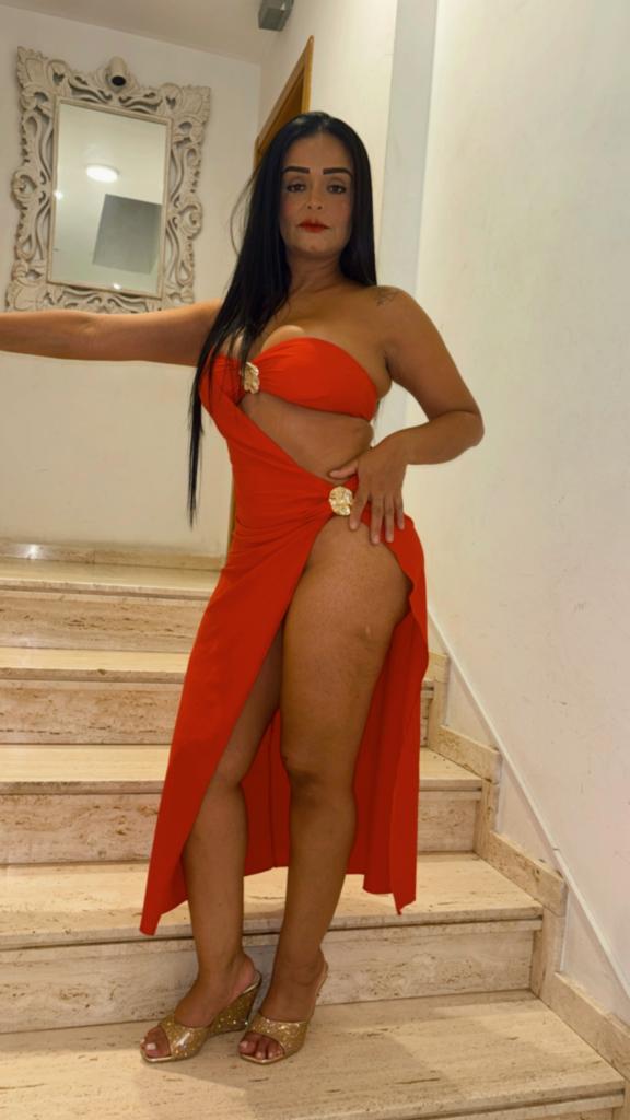 Chica busca chico en Ibiza: 