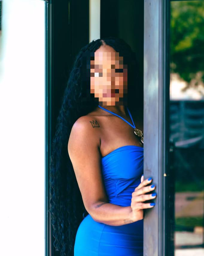 641986631: Chica busca chico en La Coruña