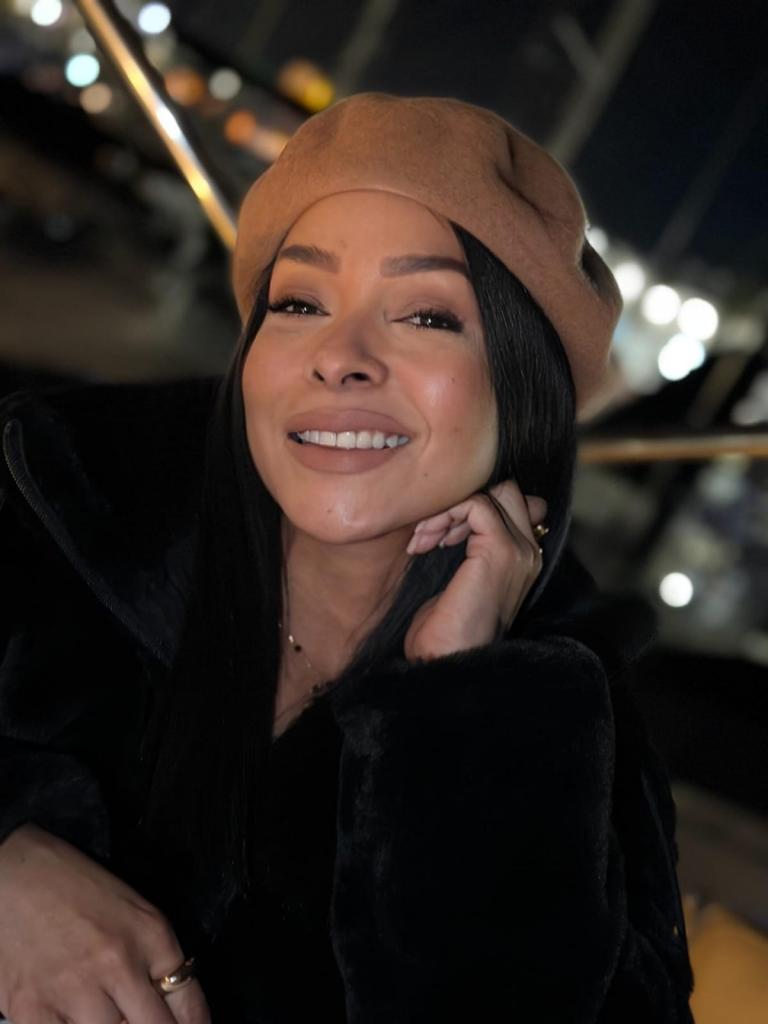 Chica busca chico en Tenerife: 