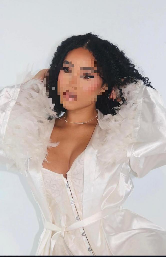 Chica busca chico en Asturias: 