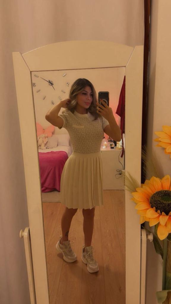 637943854: Chica busca chico en Mallorca