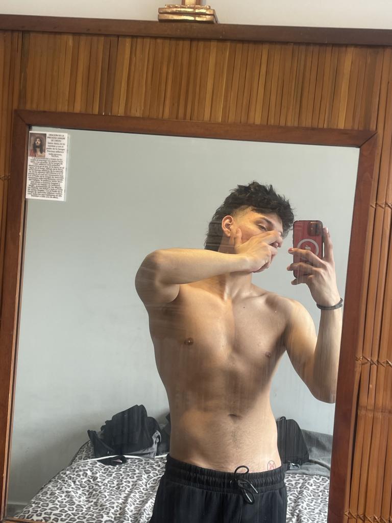 604361387: Chico busca chica en Madrid