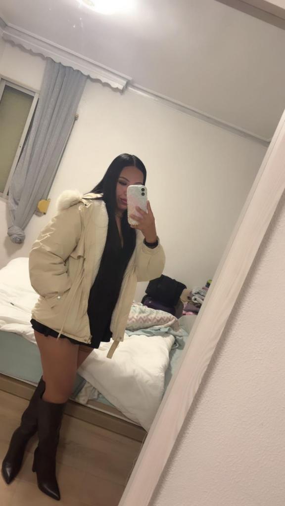 Chica busca chico en Cádiz: 