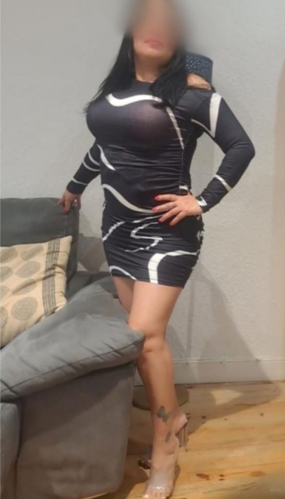 722334624: Chica busca chico en Guipúzcoa