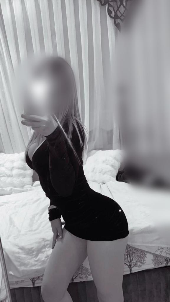 604250481: Chica busca chico en Málaga