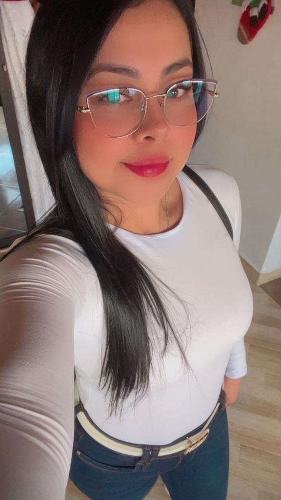 Chica busca chico en Almería: 