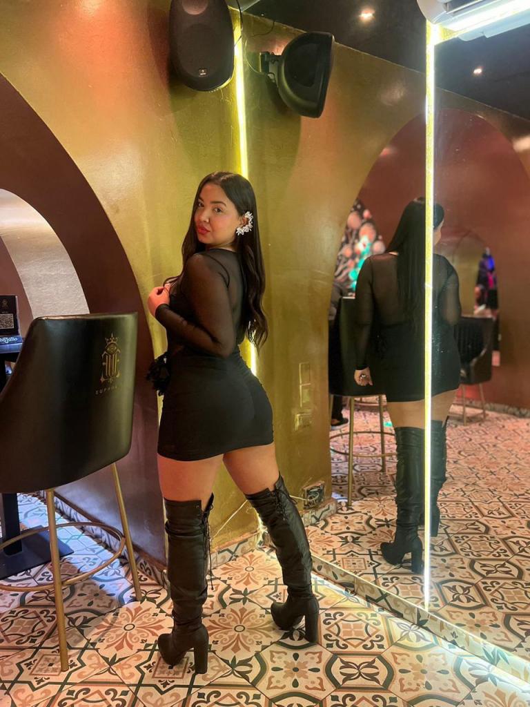 Chica busca chico en Valencia: Chica busca chico