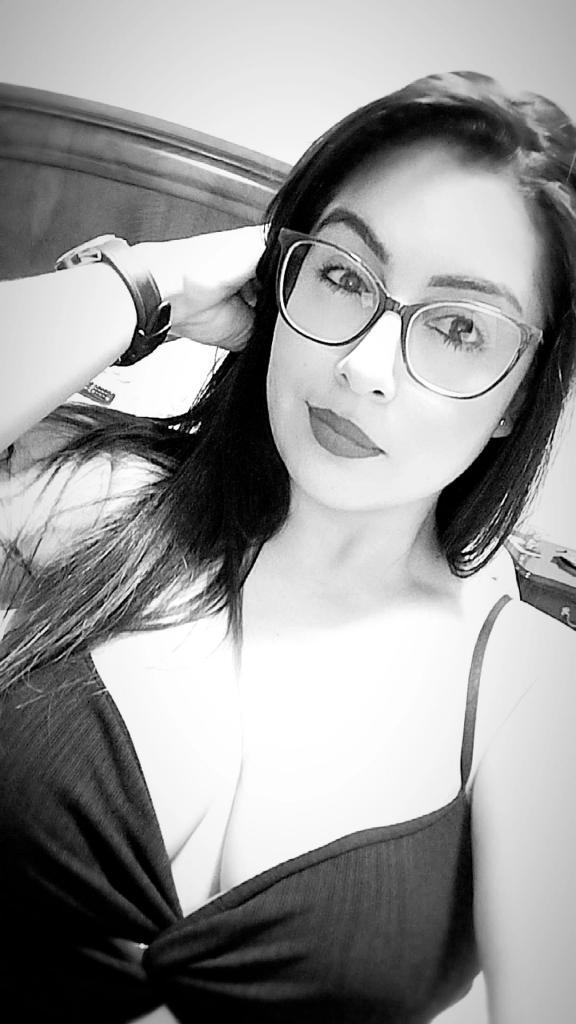 Chica busca chico en La Coruña: 