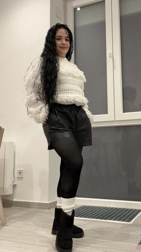 Chica busca chico en Granada: 