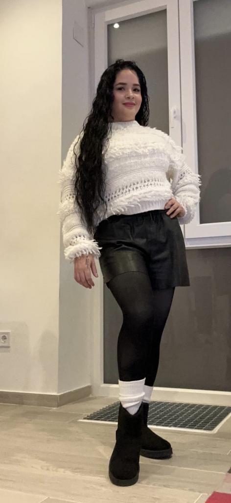 Chica busca chico en Granada: 