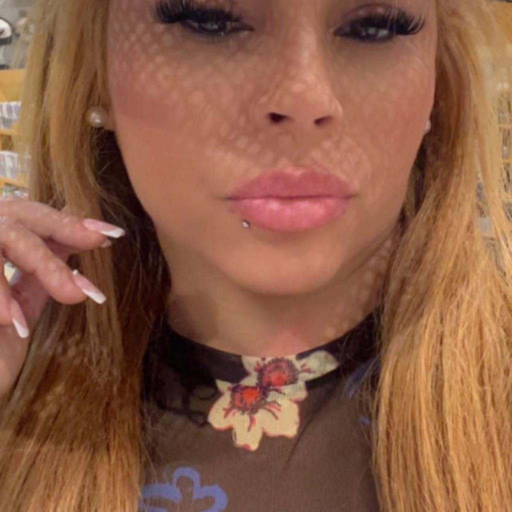 Chica busca chico en Barcelona: 