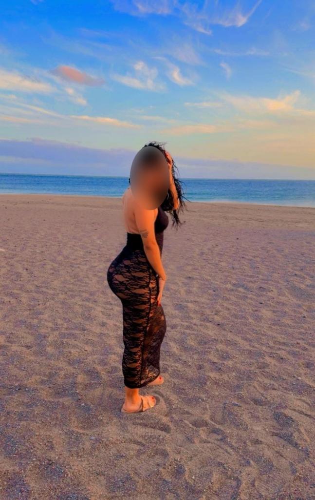 Chica busca chico en Tenerife: 