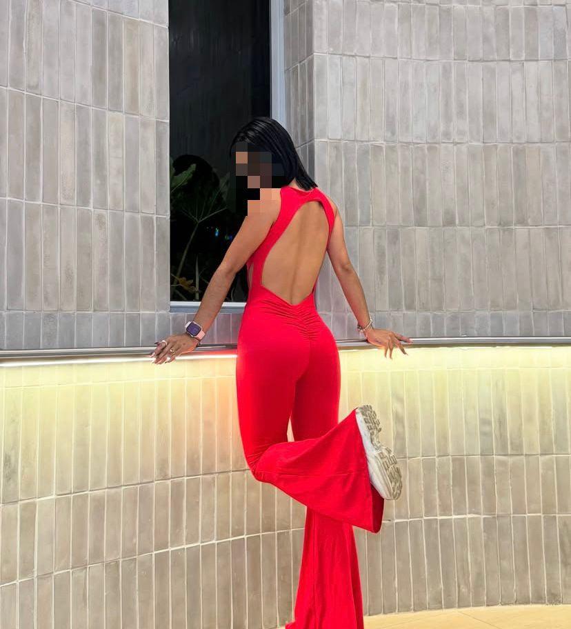 621485999: Chica busca chico en Valencia