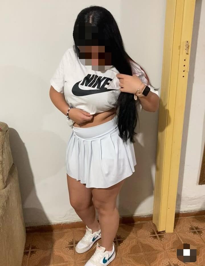 Chica busca chico en Sevilla: 