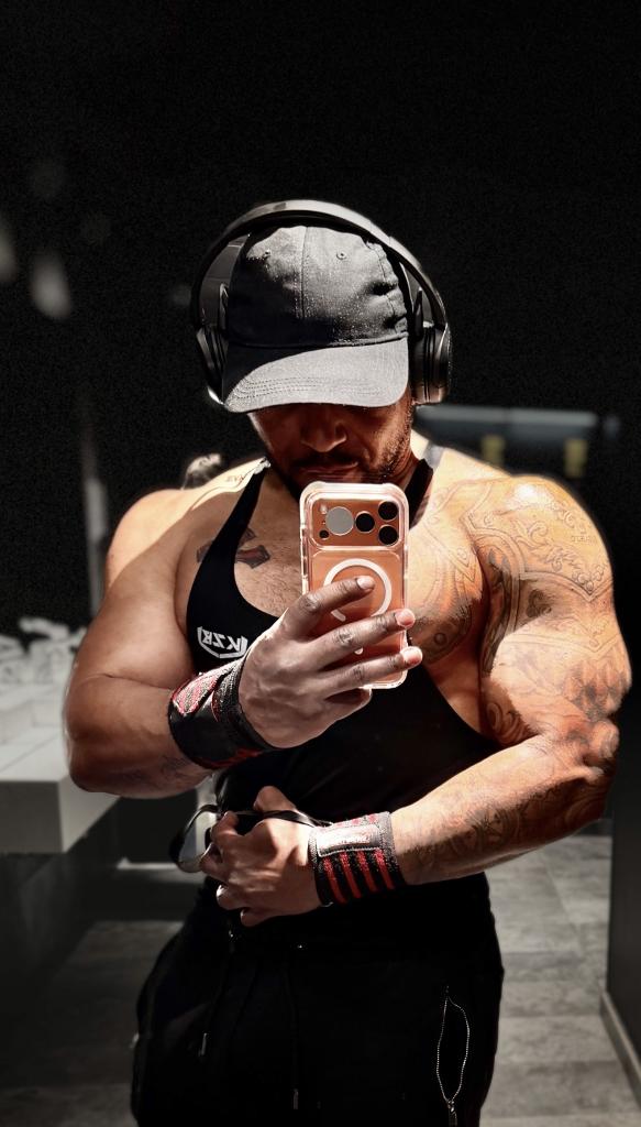 Chico busca chica en Madrid: 