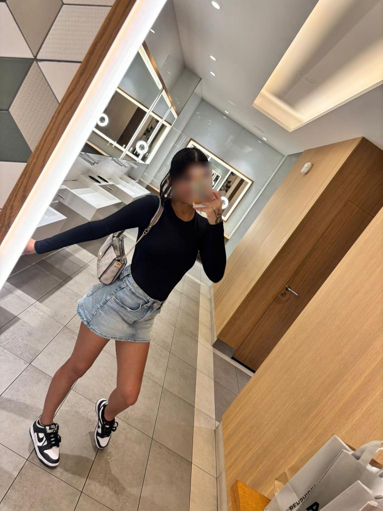 Chica busca chico en Barcelona: 