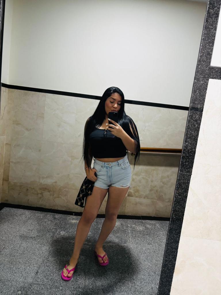 611609997: Chica busca chico en Tenerife