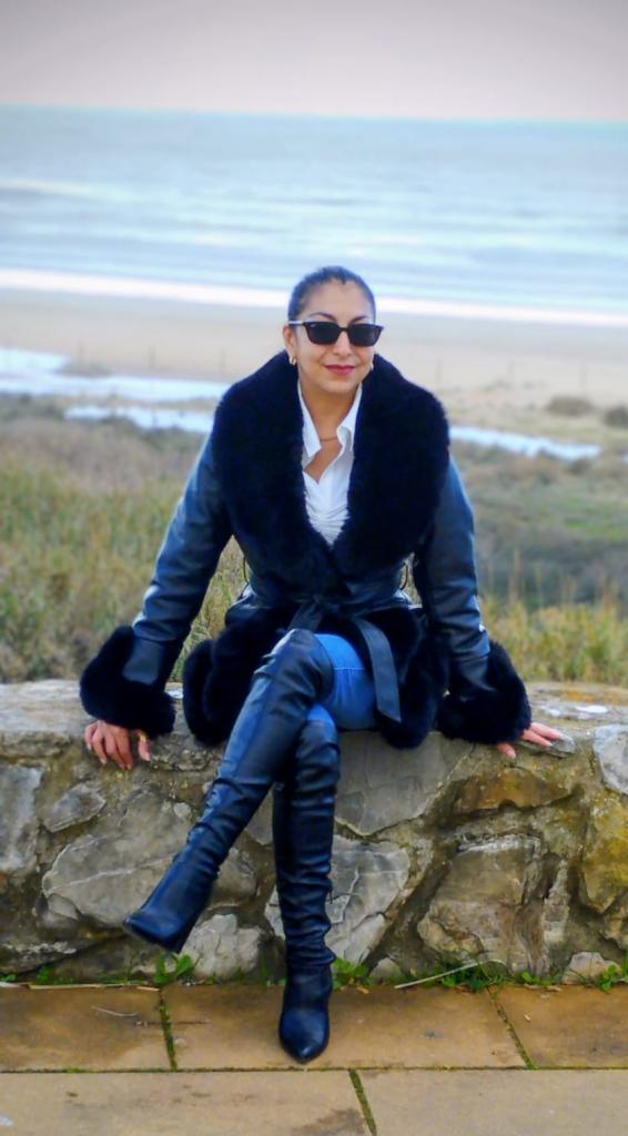 Chica busca chico en Sevilla: 