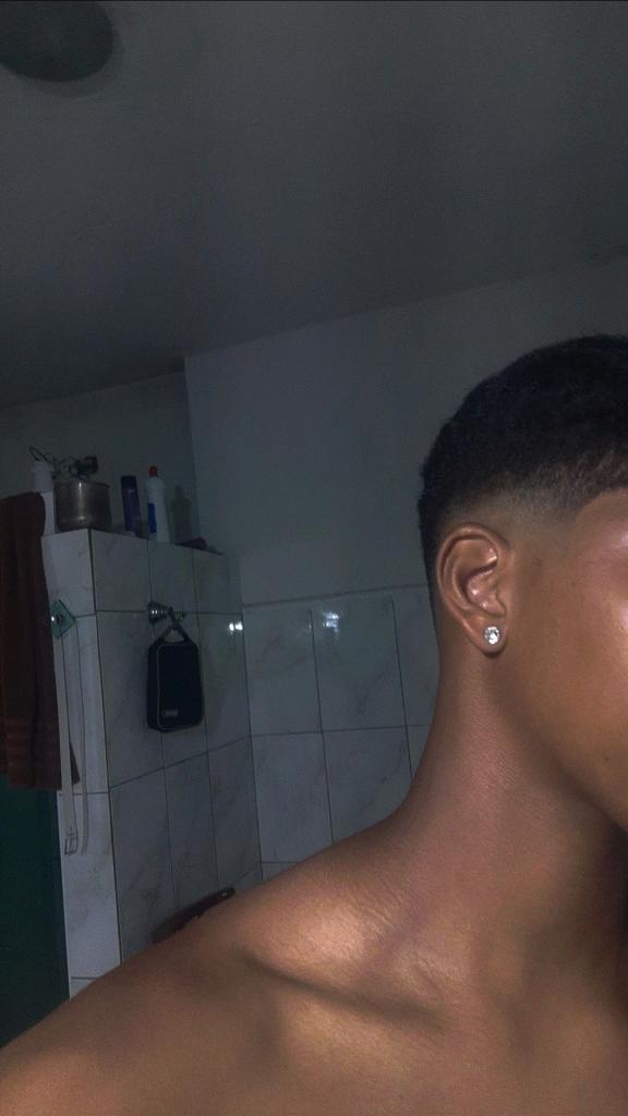 Chico busca chica en Pontevedra: 