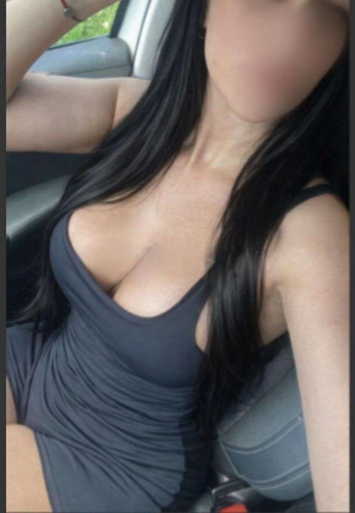 Chica busca chico en Jaén: 