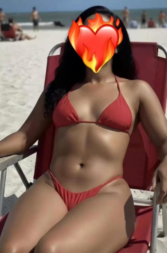 Chica busca chico en Huelva: 