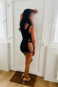 667423746: Chica busca chico en Madrid