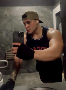 663780321: Chico busca chica en Murcia