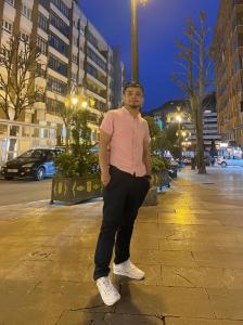 613507640: Chico busca chica en Córdoba