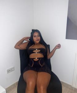 631330382: Chica busca chico en León