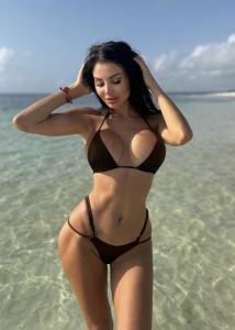 644784505: Chica busca chico en Mallorca