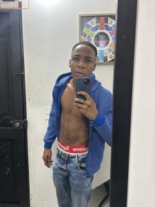 634714063: Chico busca chica en Alicante