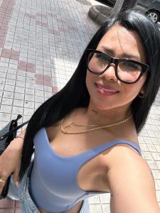 642537086: Chica busca chico en Barcelona