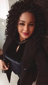 604113086: Chica busca chico en Málaga