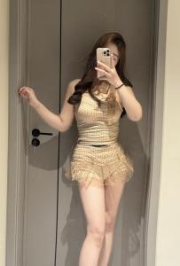 688189402: Chica busca chico en Barcelona