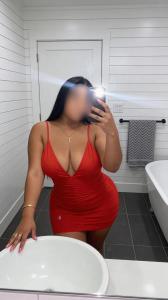 631904554: Chica busca chico en Lérida