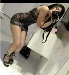 627761632: Chica busca chico en Barcelona